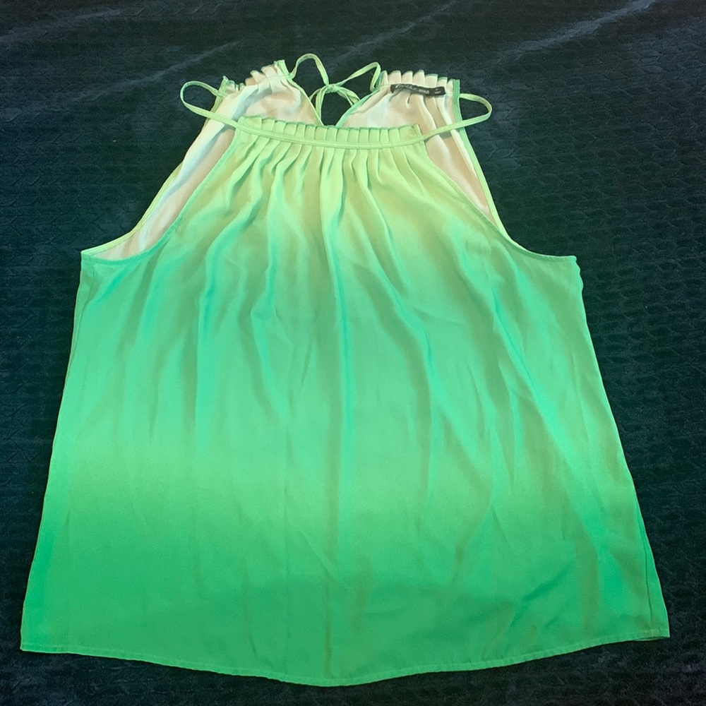 Green ombre tank top Women’s XL